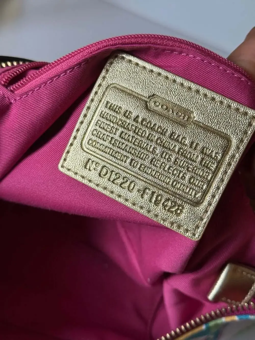 Coach Poppy Pop C Signature Shoulder Multicolor Bag Swing pack D1220-F19426